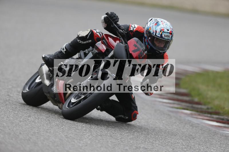 Archiv-2025/06 18.04.2025 Speer Racing ADR/Gruppe gelb/75